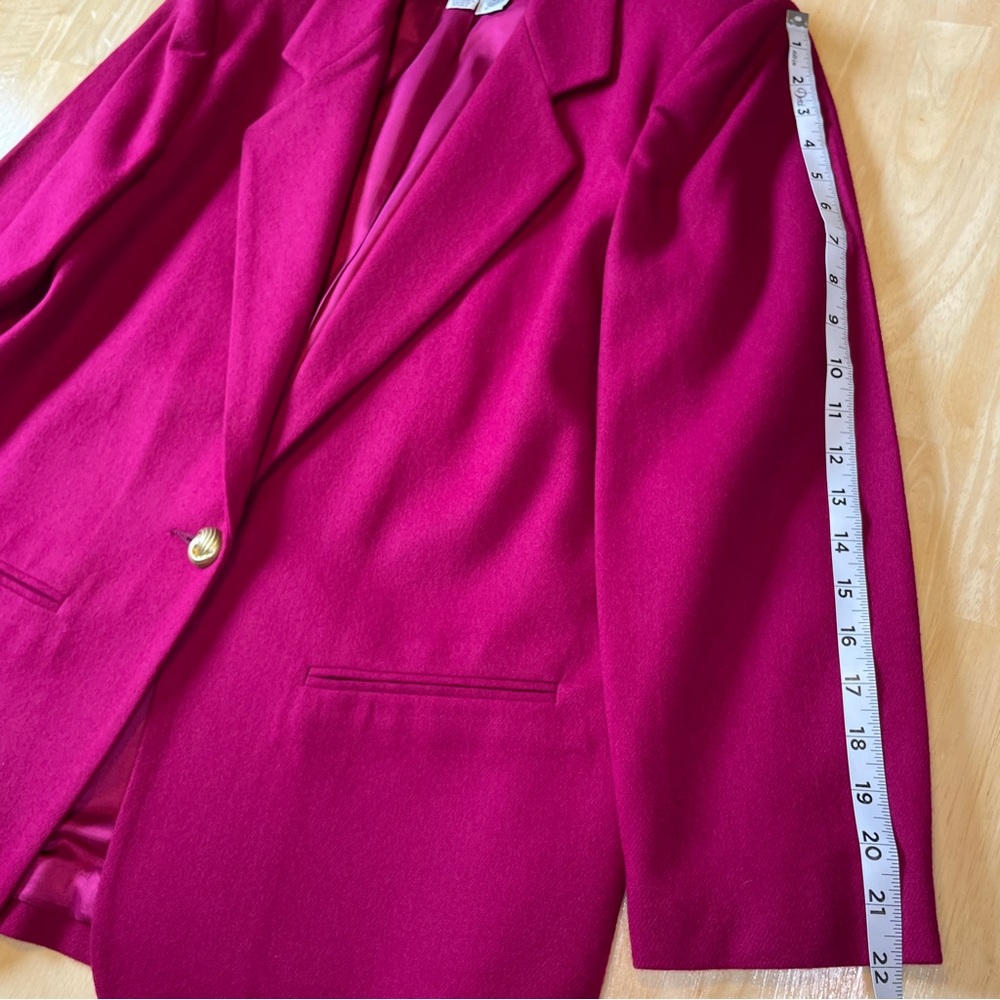 Sag Harbor Magenta Blazer - Picture 11 of 14